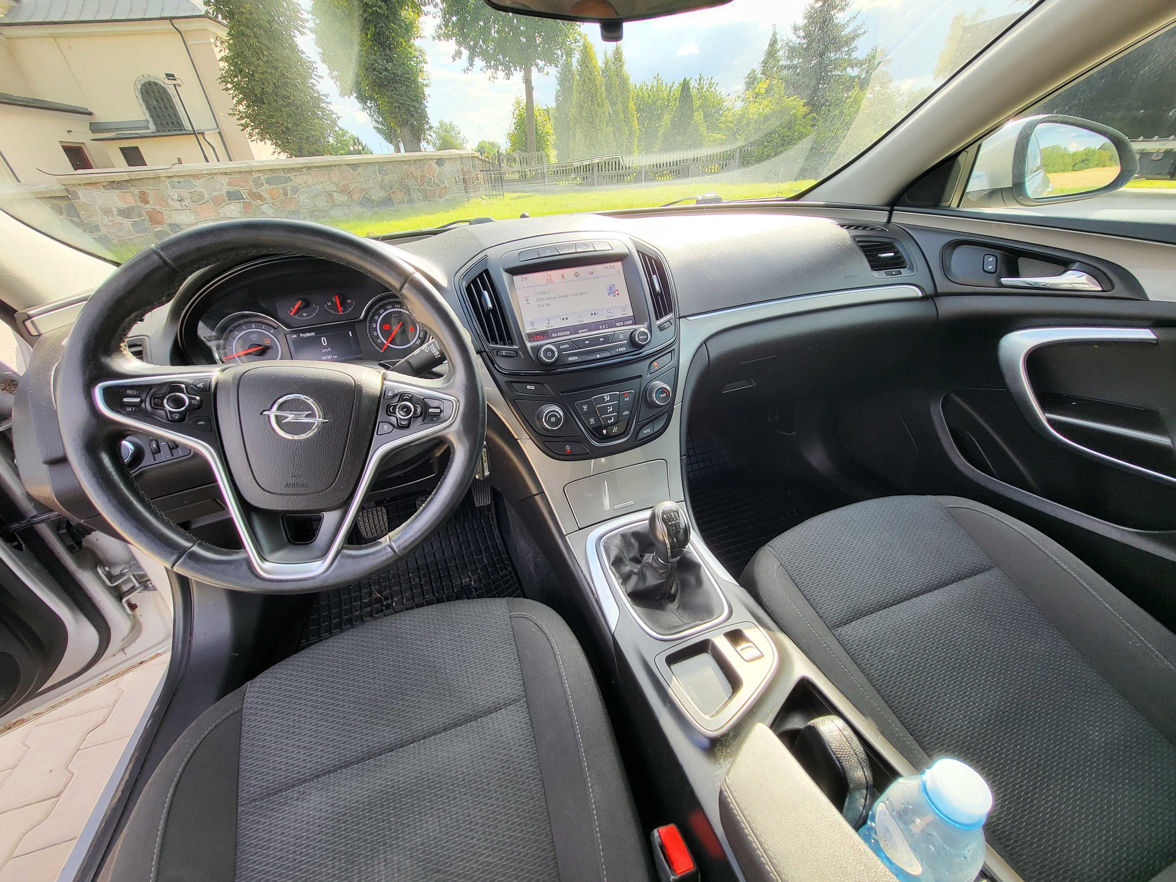 Insignia 1.4 Turbo Benz Navi Klima Nowe Opony