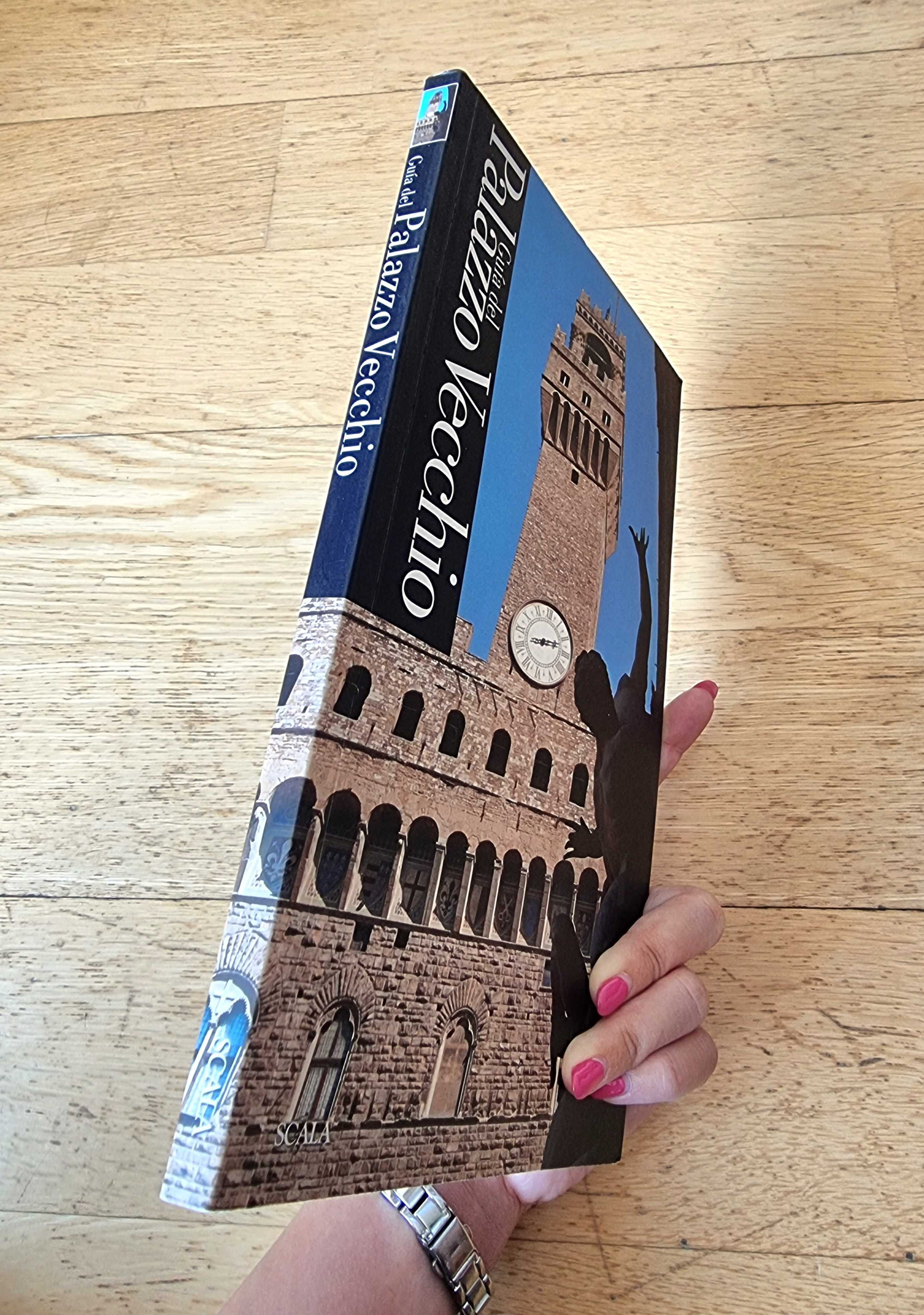 Livro "Guía del Palazzo Vecchio" (em Espanhol)