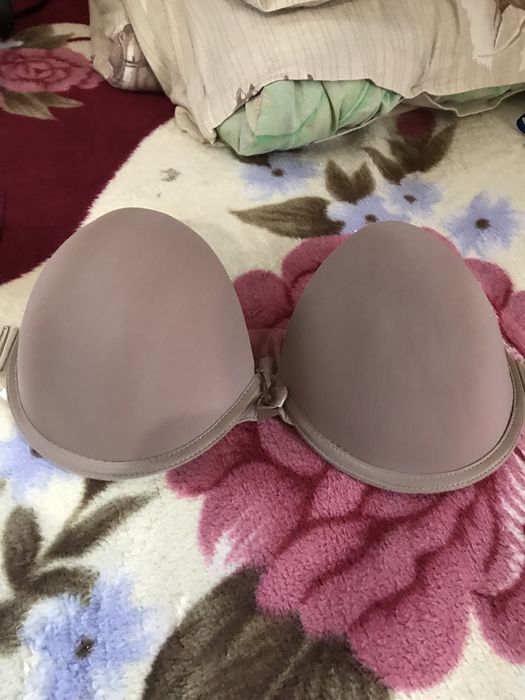 Продам бюстгальтер