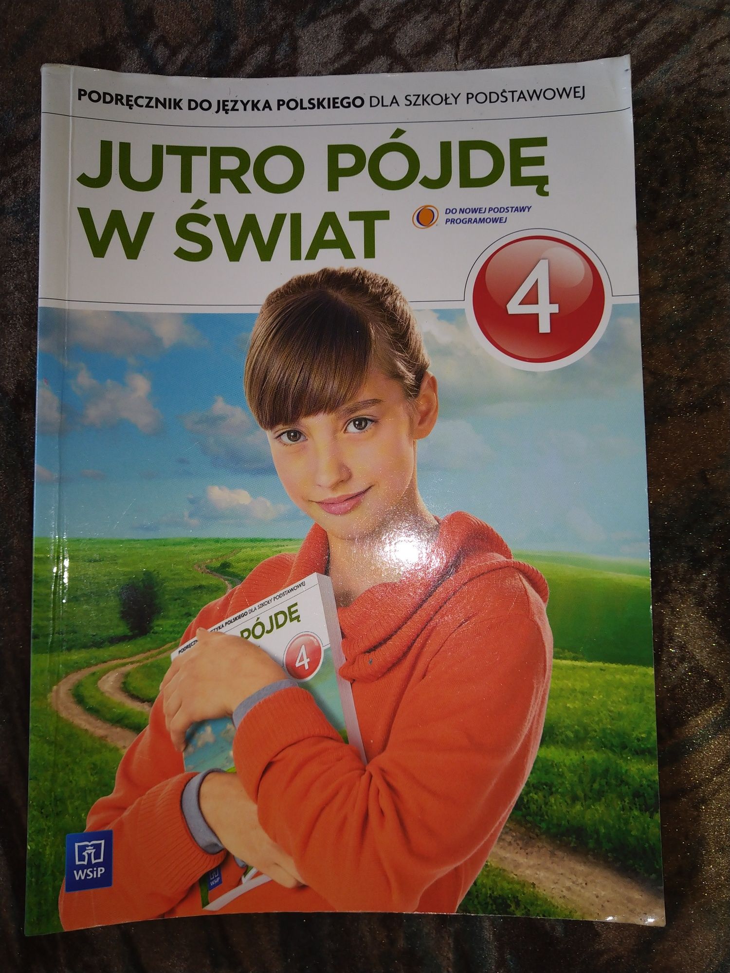 Podreczniki matematyka  j. Polski historia Muzyka kl 4 i 5