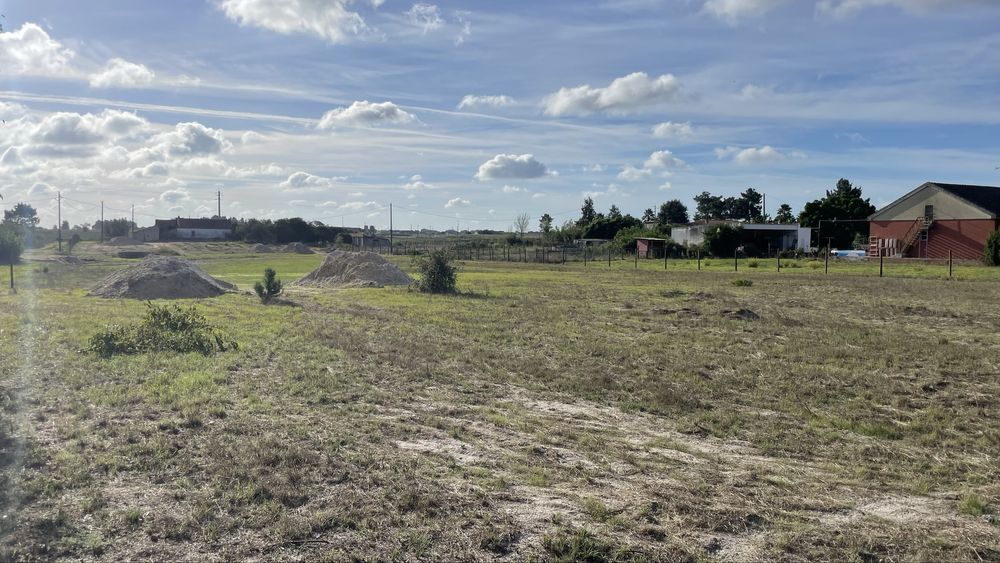 Terreno 10.000 m² Foros do Trapo – Construção legal + Poço + Luz