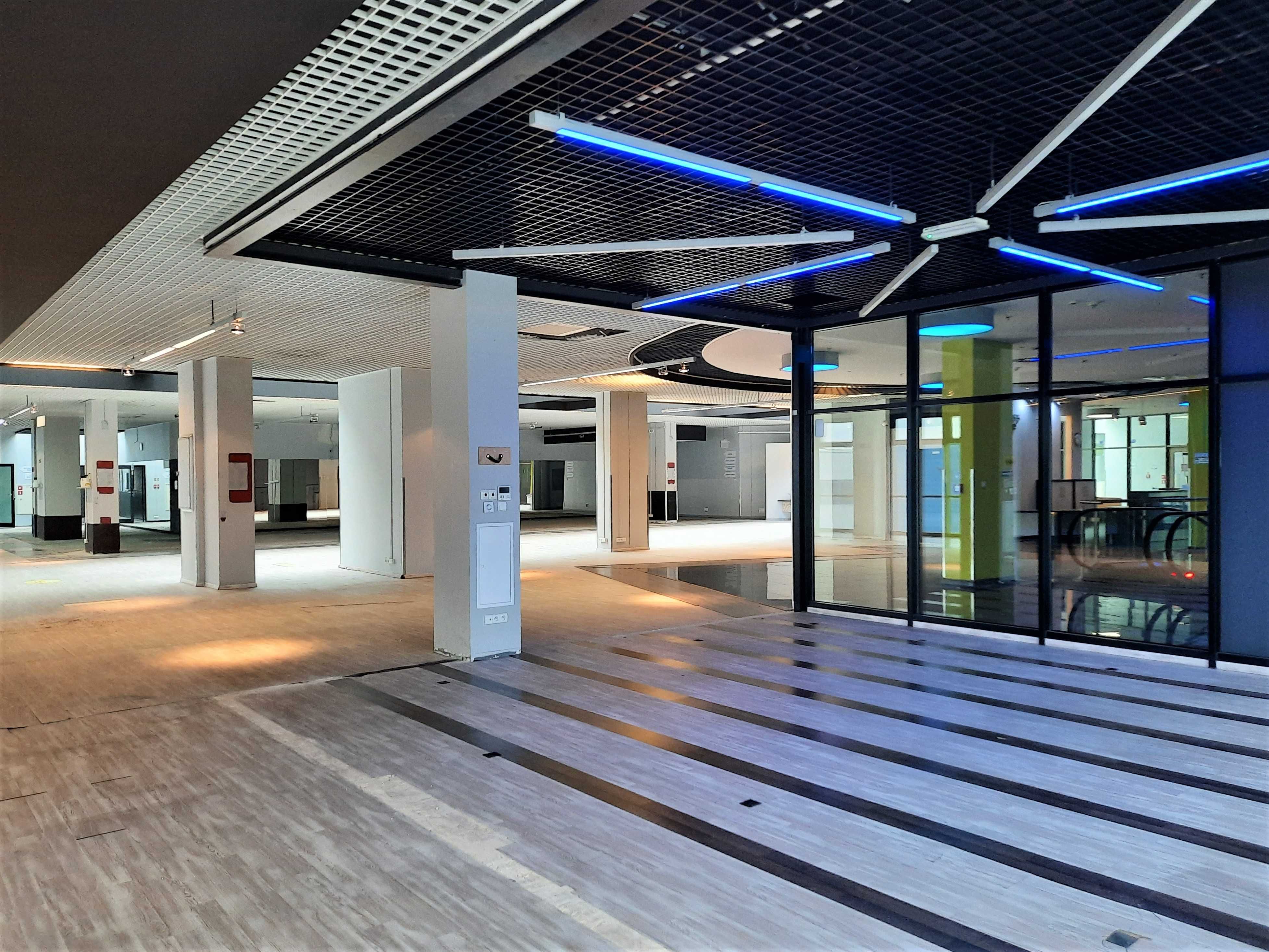 Lokal komercyjno-sportowy w CH King Square Kraków |930m2| + 57m2 dod.