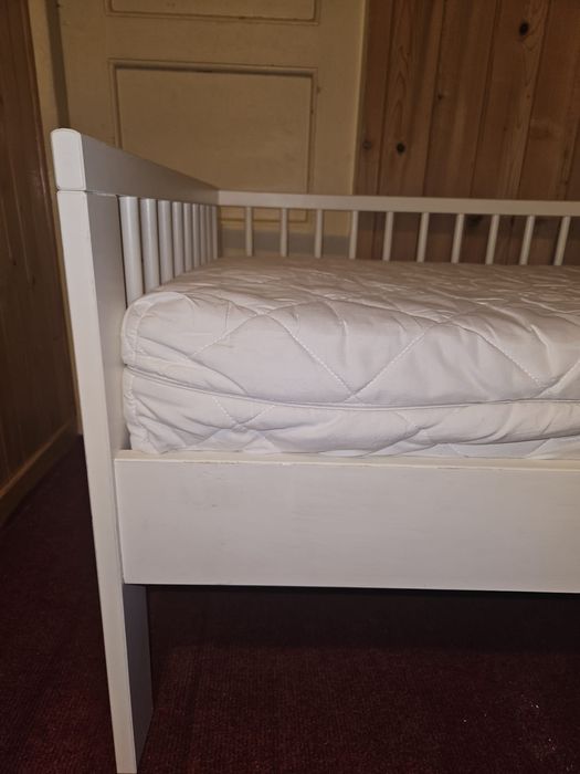 Łóżeczko ikea 160x70 z materacem