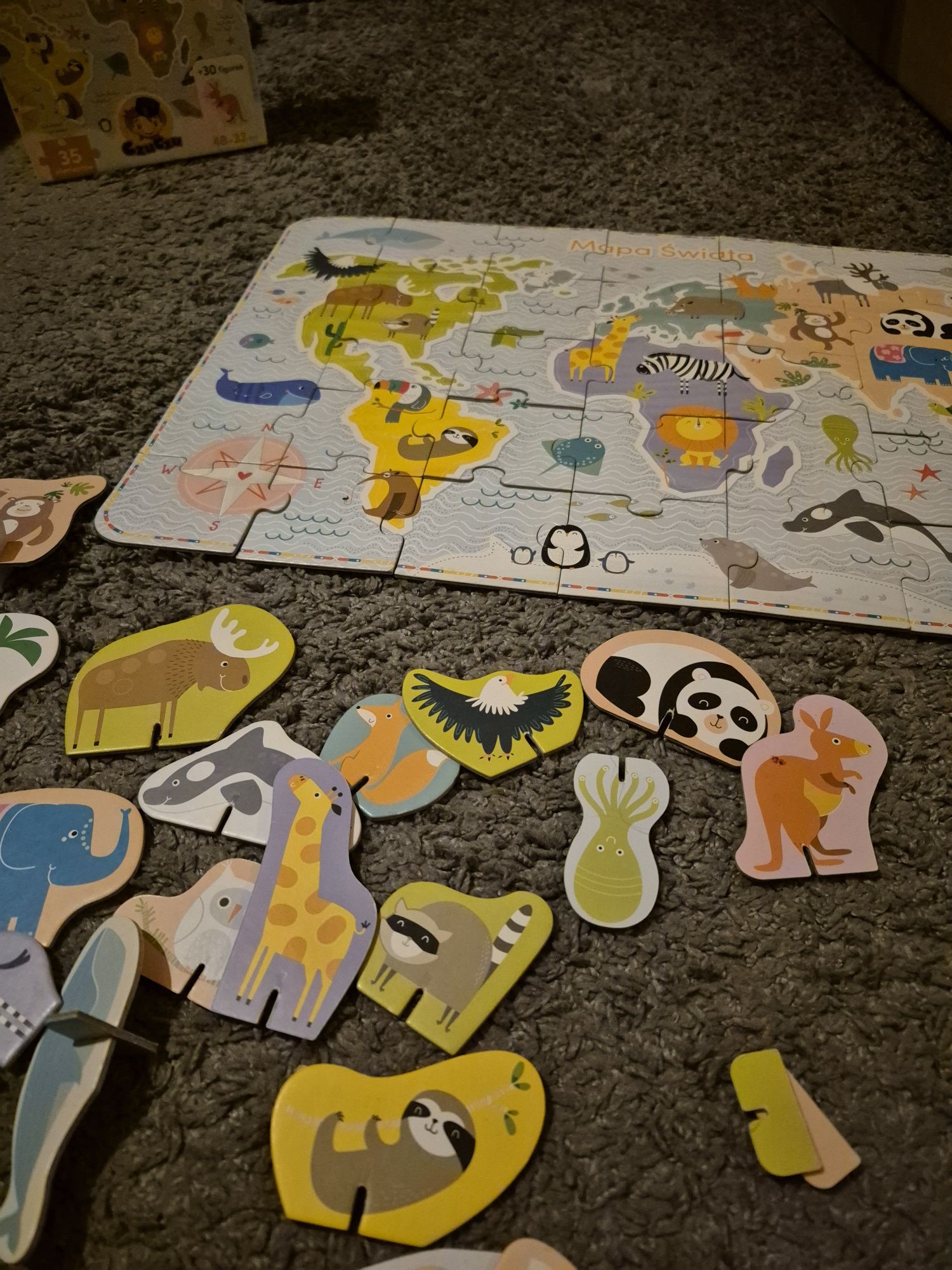 Puzzle chuchu mapa świata