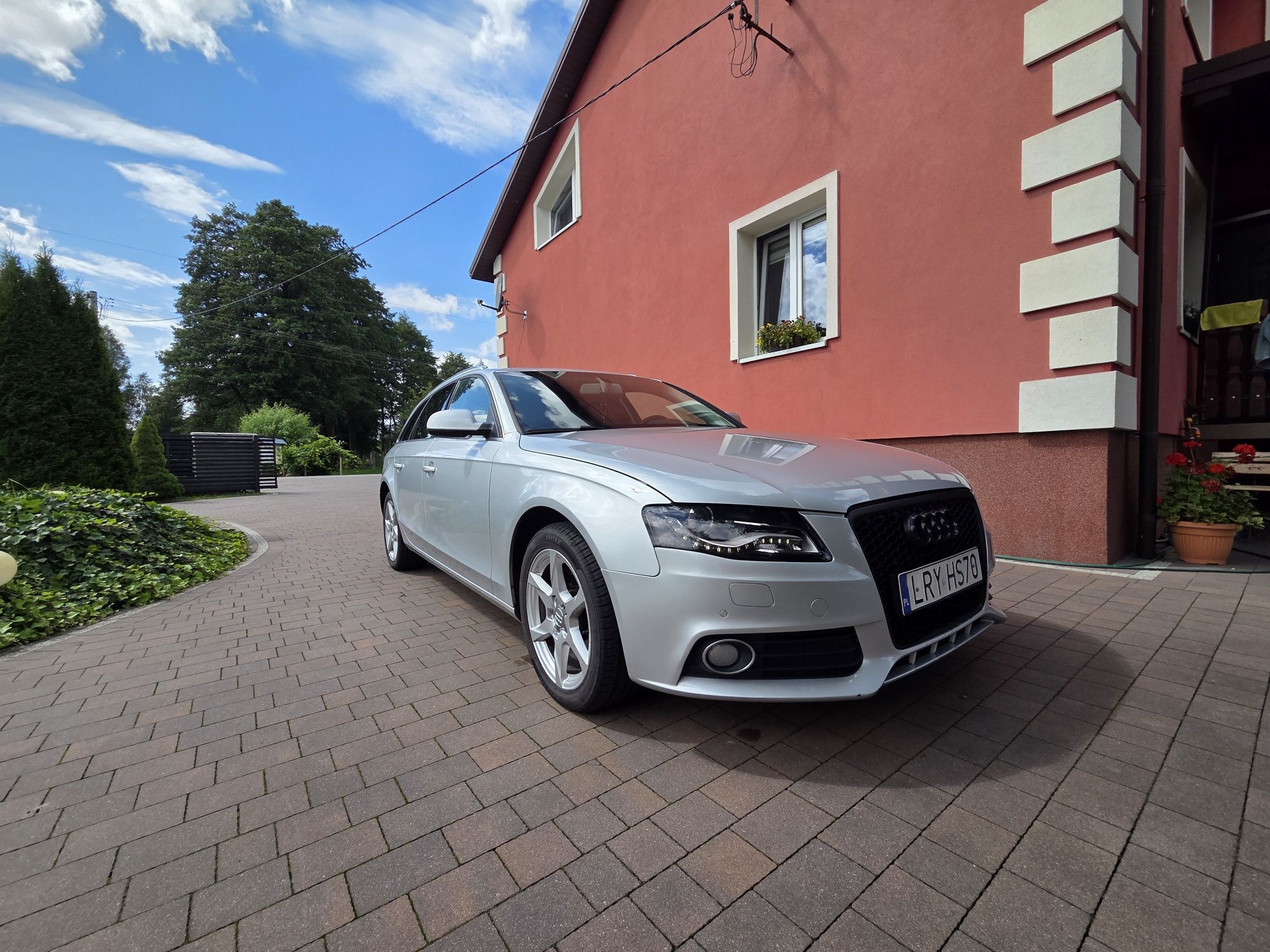Audi A4 B8 2.0 210KM