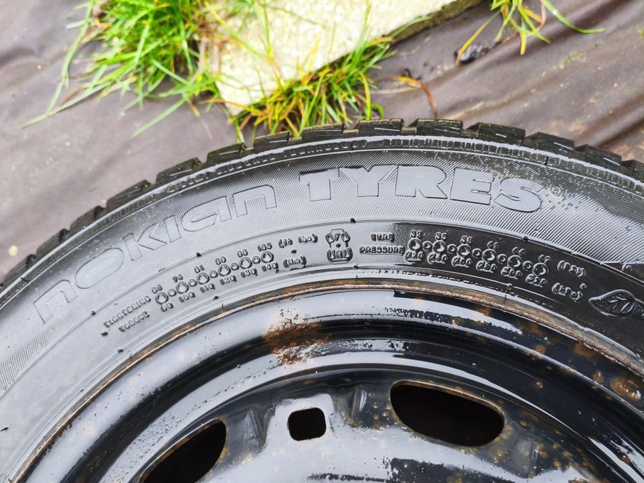 Koła zimowe z felgami 4 szt