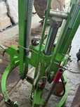 Maszyna do osadzania/regulacji studzienek/włazów-  Hydrauliczna