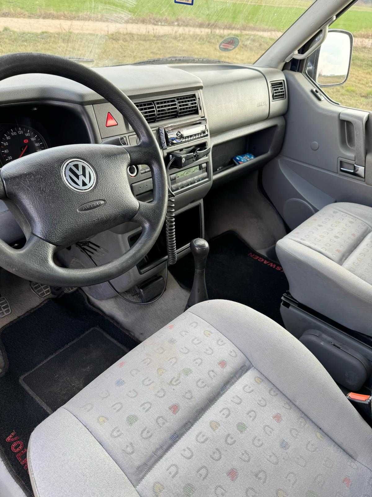 Sprzedam VW Multivan T4 2.5 tdi 102KM 2000r