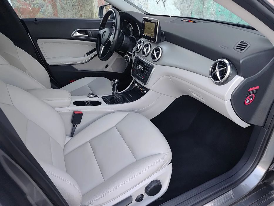 Mercedes-Benz CLA Bezwypadkowy! Skóra! Xenon! Doiwestowany! Serwisowany! Europa! Benzyna