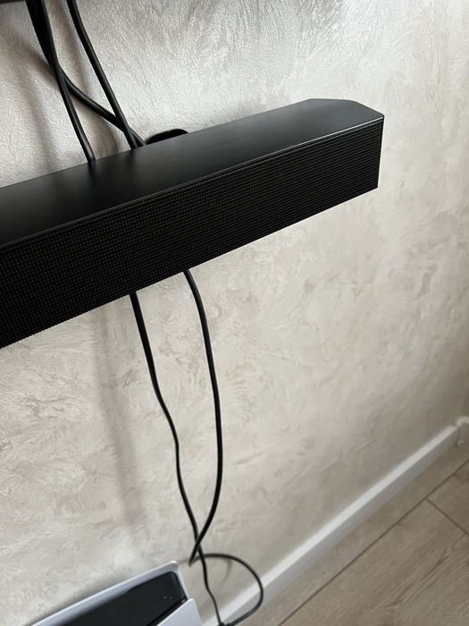 Саундбар Samsung HW-B650D/UA Сабвуфер