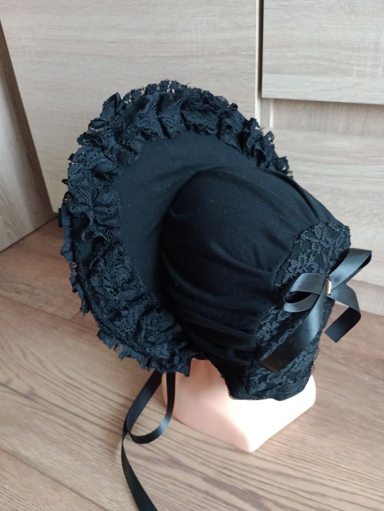 Nowy bonnet wiktoriański z krzyżykami alternative