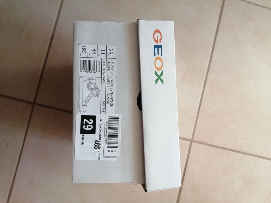 Botas Geox criança novas em caixa
