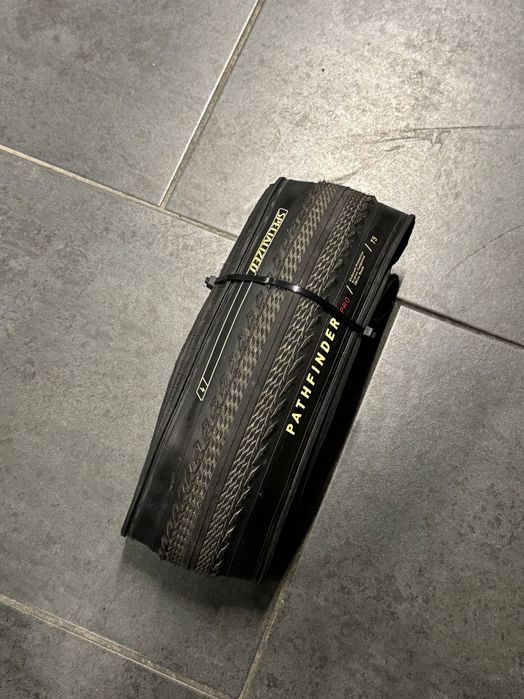 Opona Specialized Pathfinder Pro 2BR Tire 700x38C gravel cross