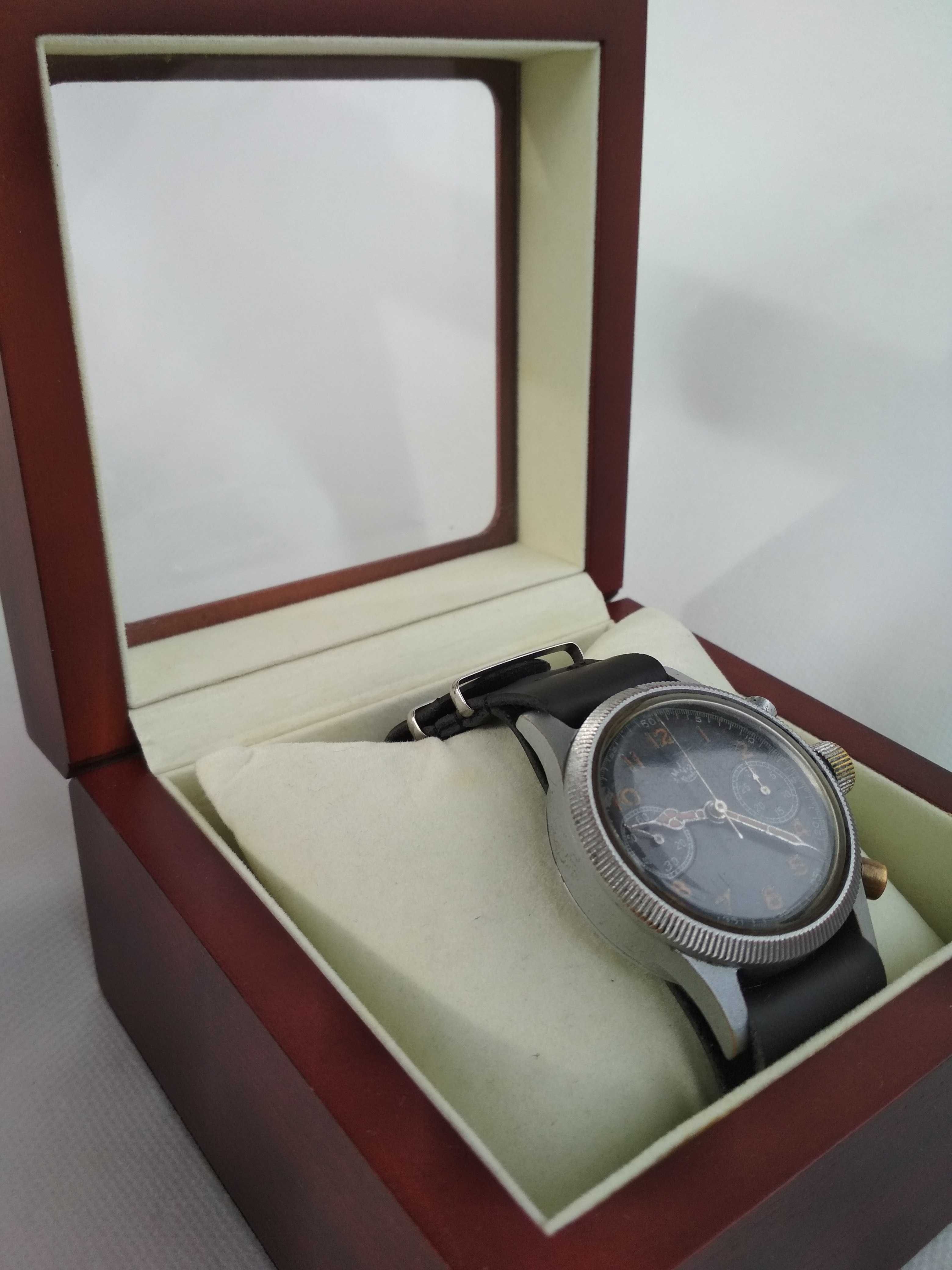 Glashütte 1MCZZ, Tutima Urofa 59 pilot zegarek wojskowy