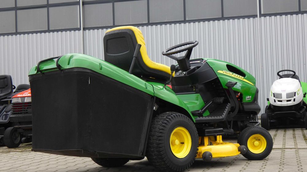 Traktorek kosiarka JOHN DEERE LR175 B&S Pompa oleju (160203) - Baras