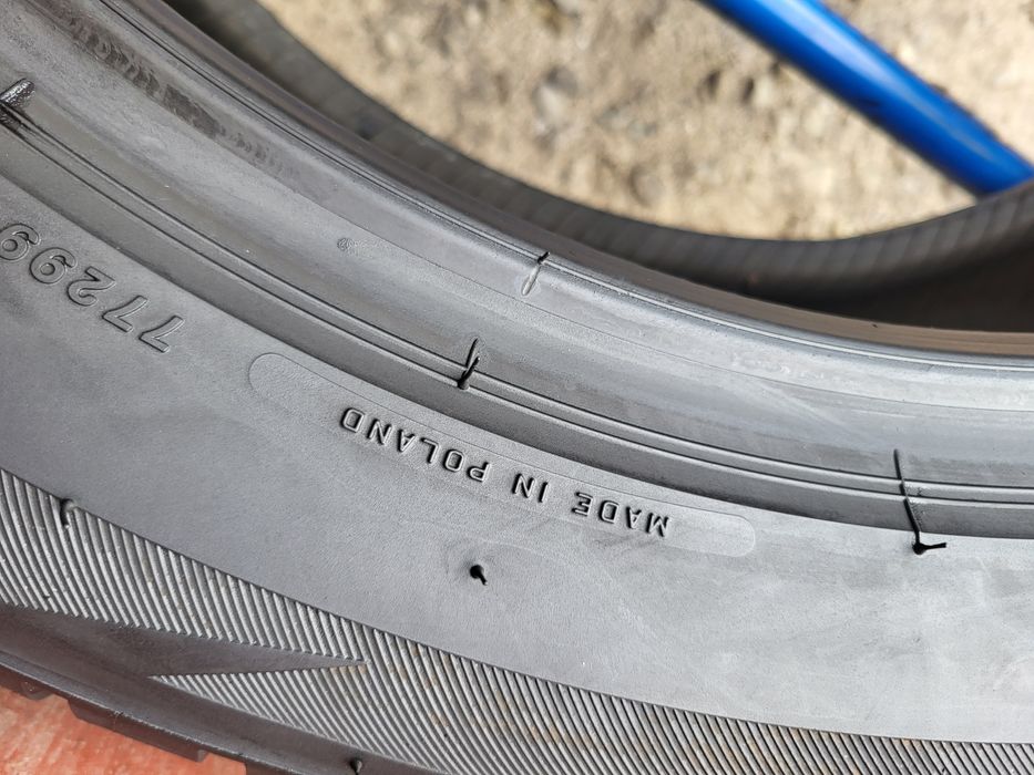 235/50/19 R19 Bridgestone Blizzak LM001 4шт ціна за 1шт шини