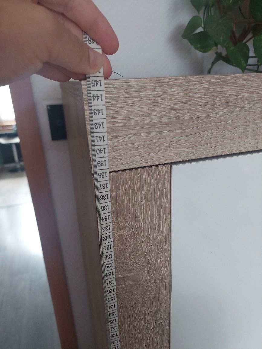 Sprzedam komodę widoczna na zdjęciu