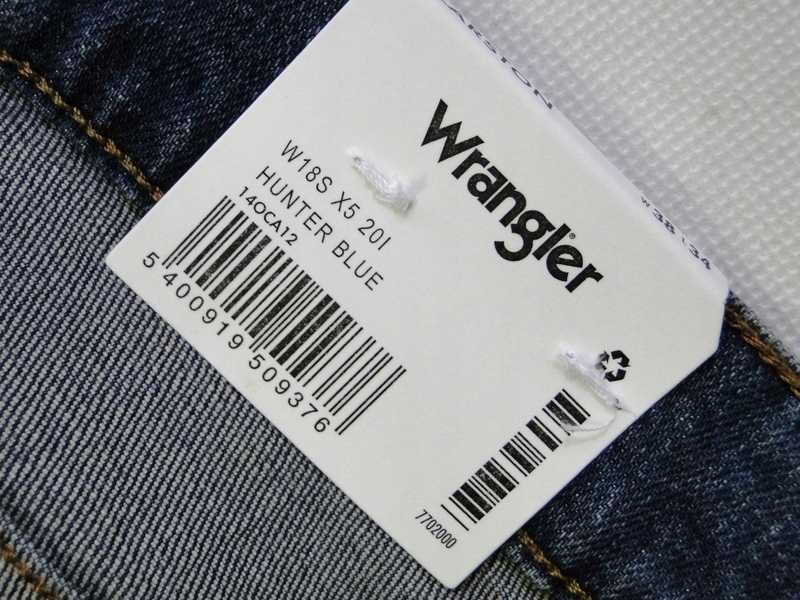370 WRANGLER Larston tapered spodnie jeans W18SX5201 W38 L34