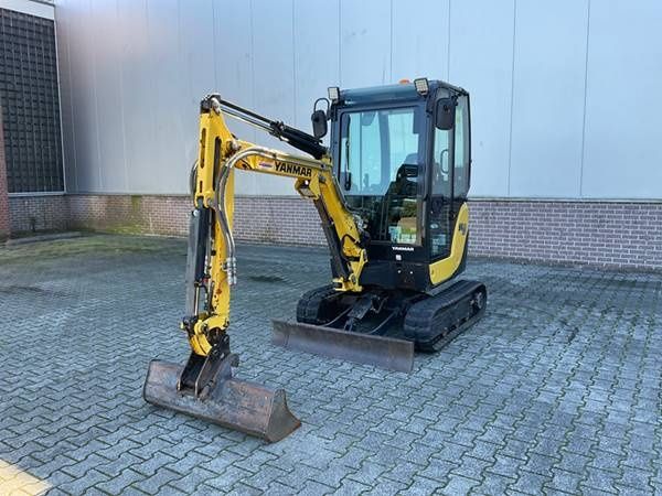 Roboty ziemne, uslugi, wynajem. Koparko ładowarka ,minikoparka,wywrotk