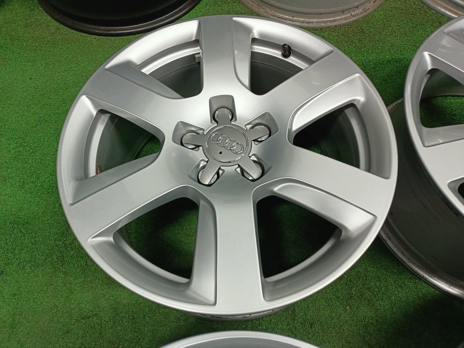 17" felgi 5x112 et30 Audi 4H0 A4 B7 B8 A5 A6 C6 C7 A8 D4 D3 Wysyłka