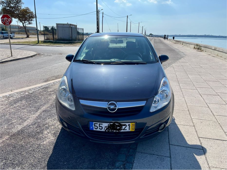 Opel corsa 1.2 enjoy