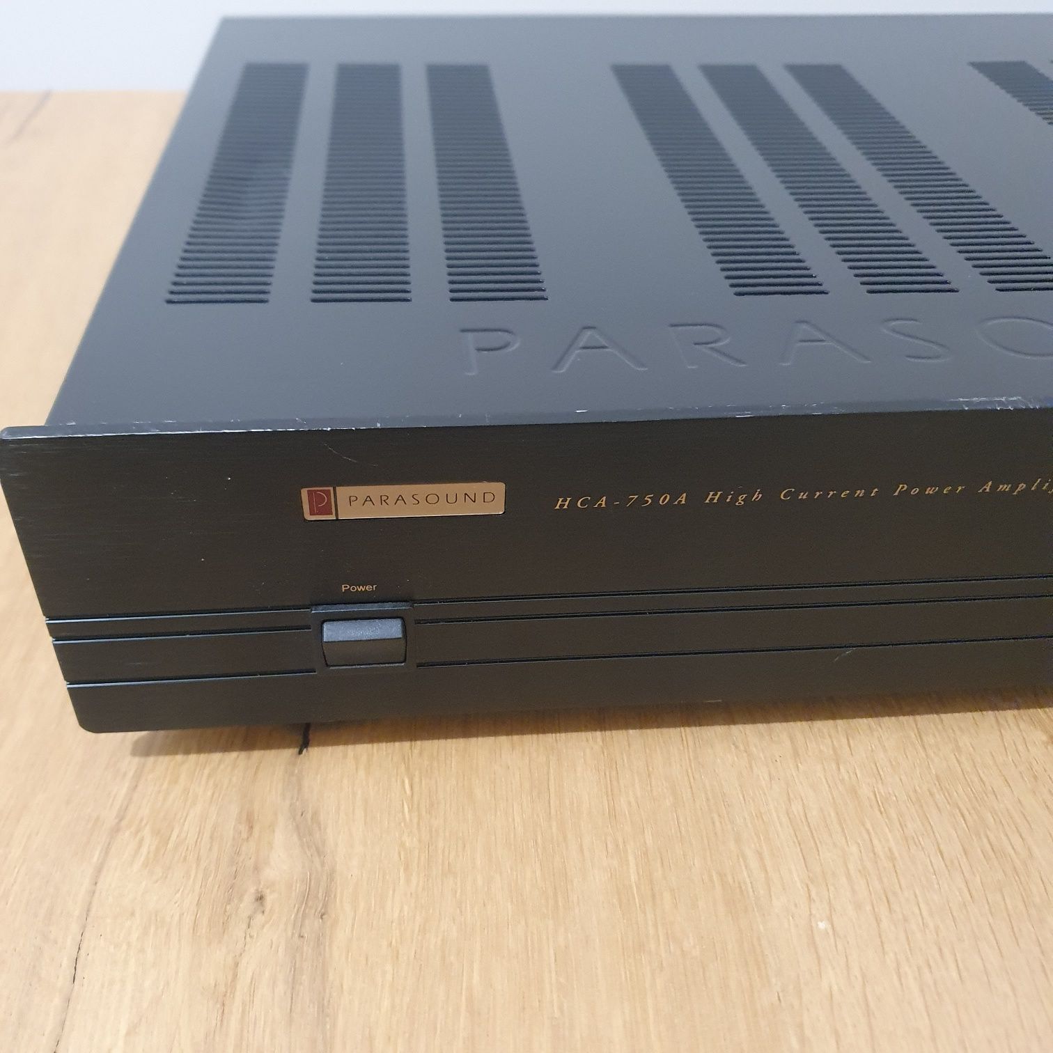 Parasound HCA-750a
