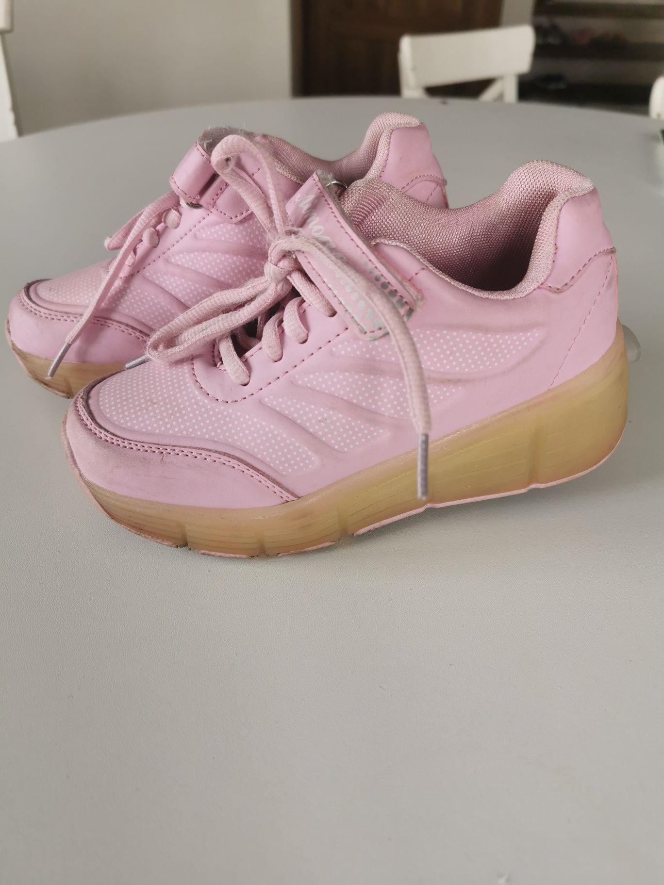 Butorolki, buty z kółkami