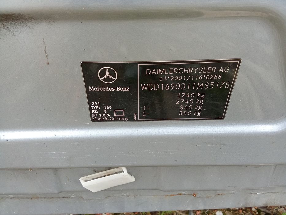 Błotnik przedni lewy Mercedes A-klasa A150 W169 kod lakieru 391