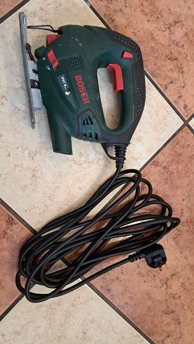 Wyrzynarka Bosch PST 650 nowy uchwyt na brzeszczot