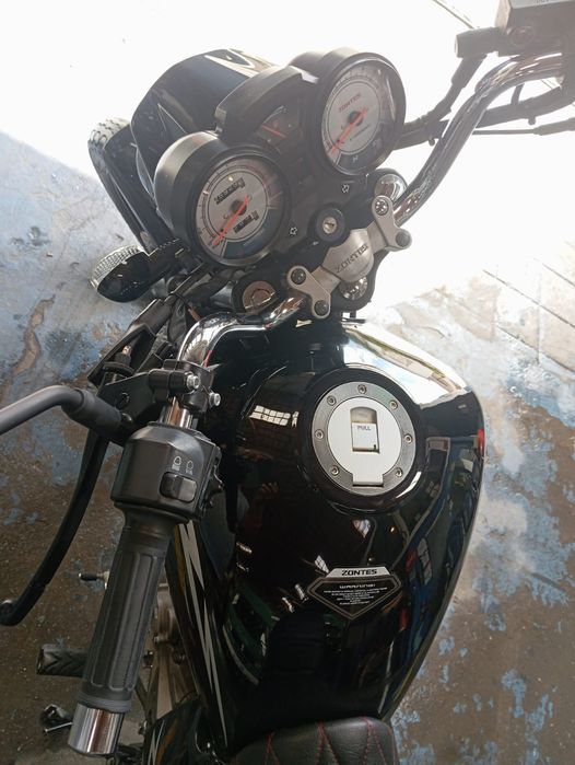 Moto Zontes 125 *ÚNICO DONO*