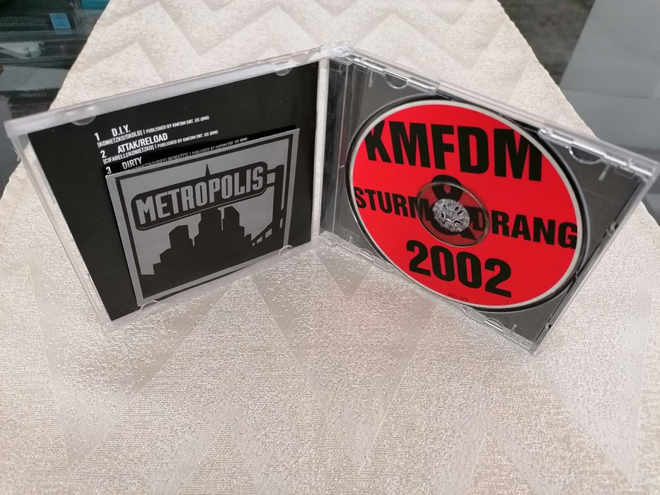 KMFDM - Sturm and Drang Tour 2002 (CD)