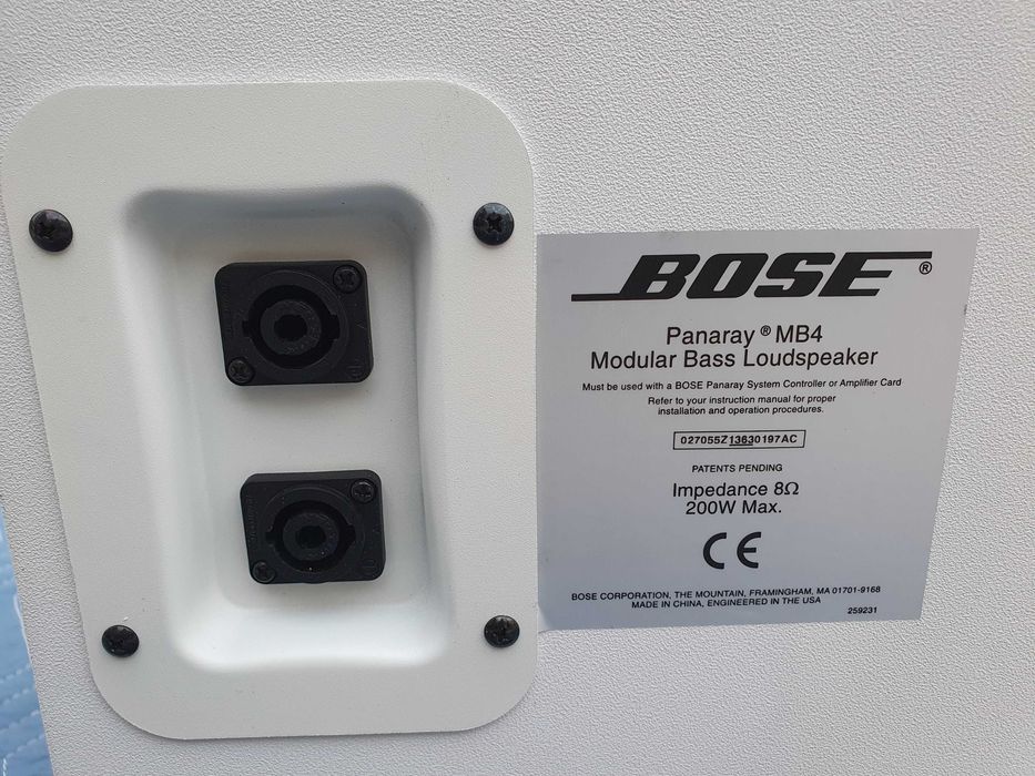 Subwoofer BOSE Panaray MB4  !