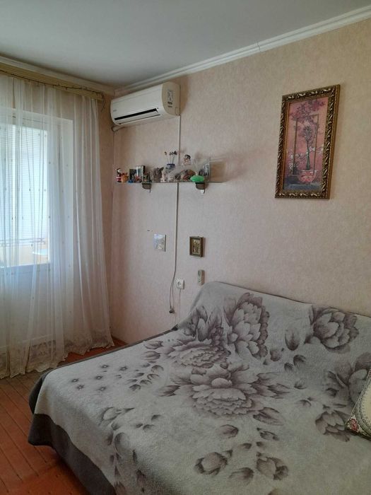 Продам 1-к квартиру Бородинский мкрн, район Континента