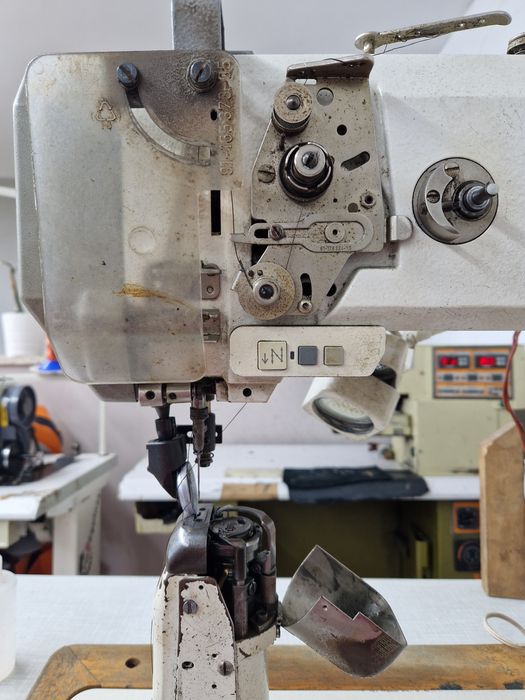 Máquina de costura Pfaff