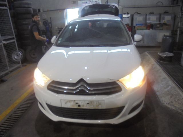 Carro MOT:  9HP CXVEL: 20DP72 CITROEN C4 2 2013 1.6HDI 92CV 5P BRANCO DIESEL