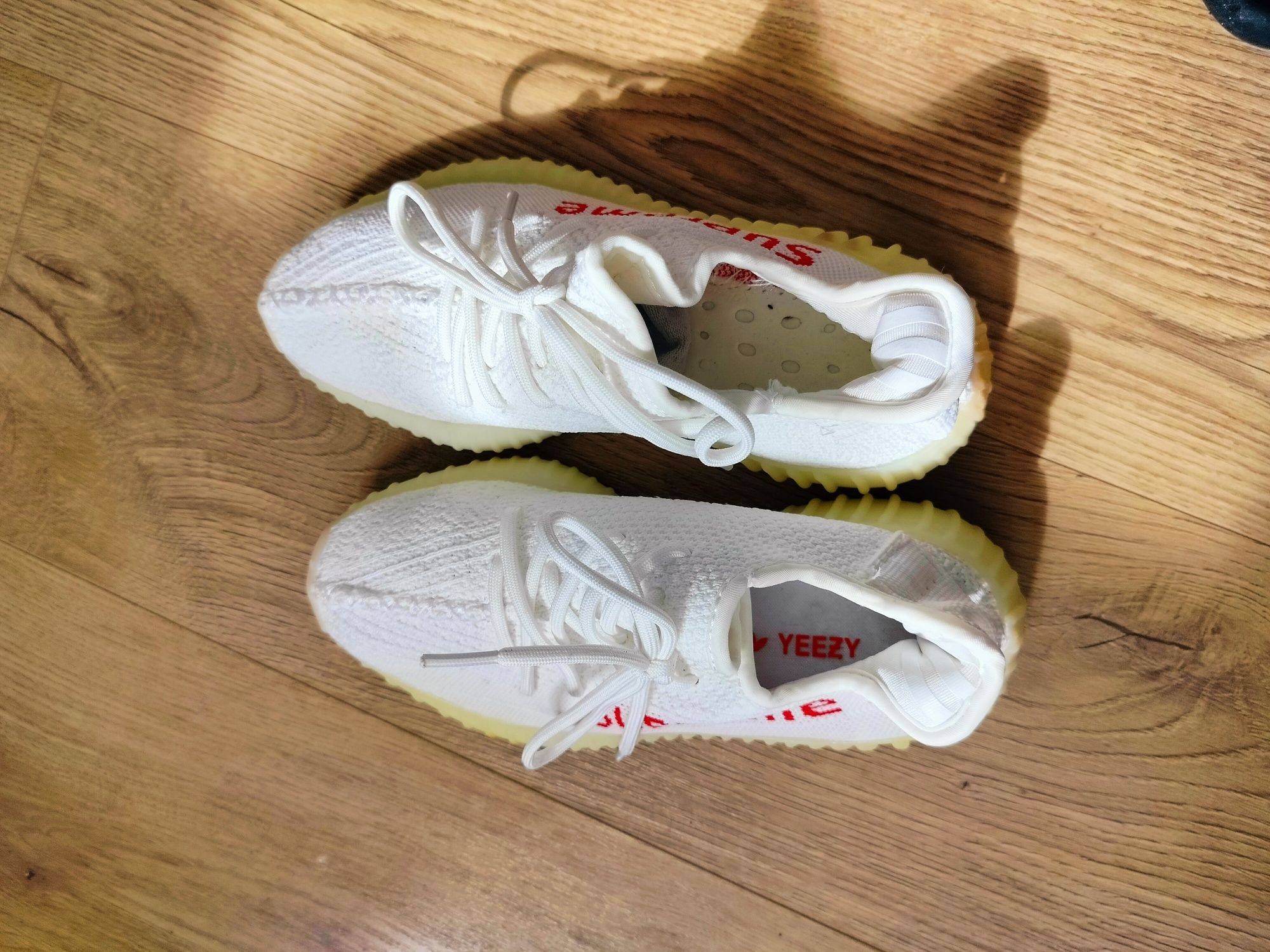 Buty sneakersy damskie snikersy Adidas TE Yeezy Supreme 36