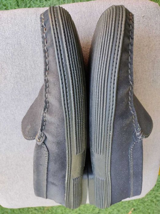 Замшеві туфлi від виробника Tod's Vibram. Розмір 26.5 см