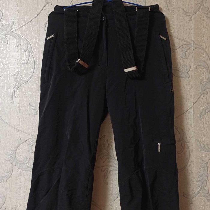 Жіночий лижний комбінезон descente десценте розмір xs-s (36-38)