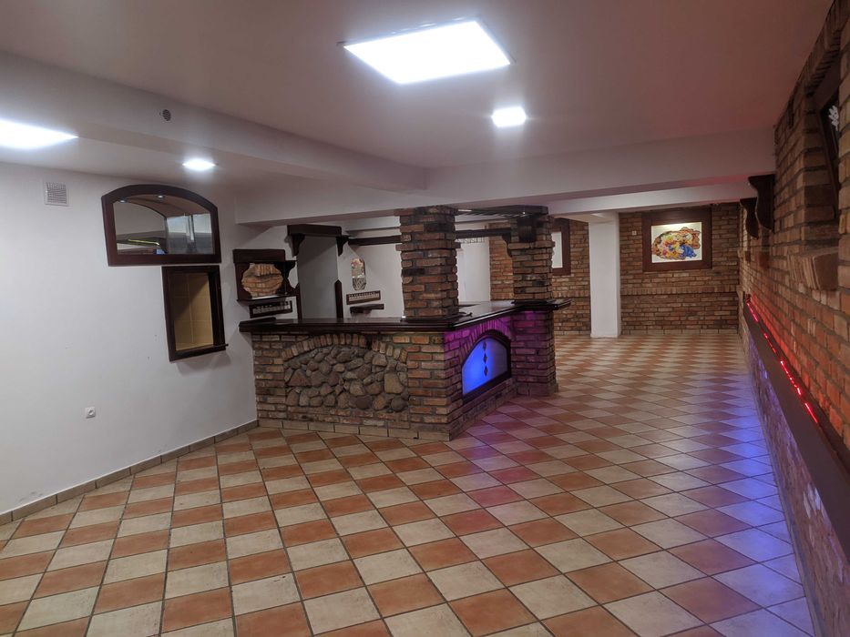 Wynajmę lokal użytkowy / restaurację w centrum Wyrzyska