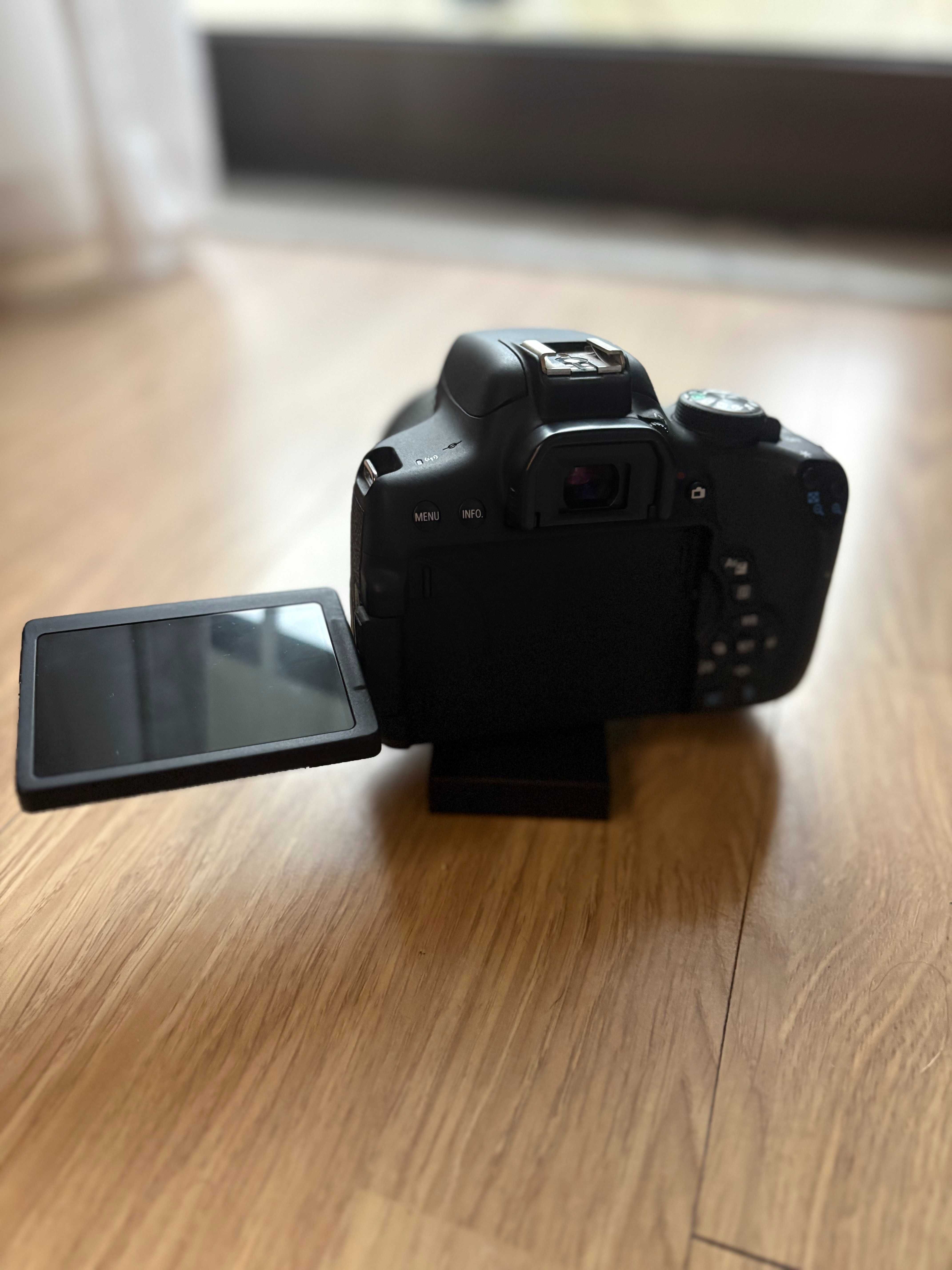 Canon 750d + 18-55mm-550 Disparos - 2 Baterias - Carregador - + Extras