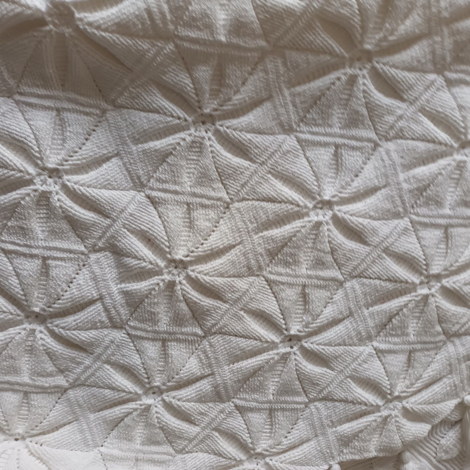 Colcha cama casal branca, manufacturada