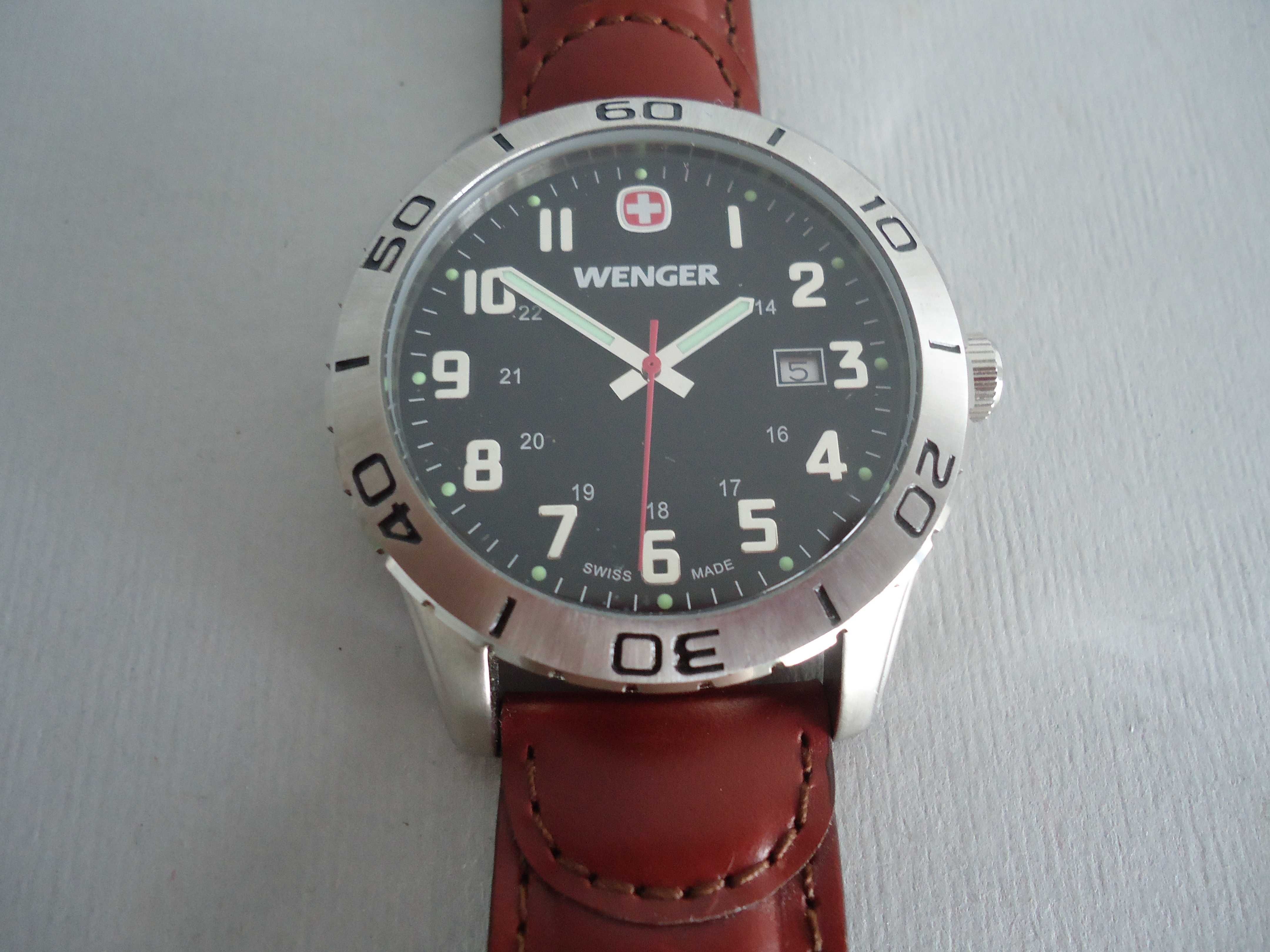 Часы Wenger Grenadier 0741.10,  Victorinox Швейцарские. НОВЫЕ