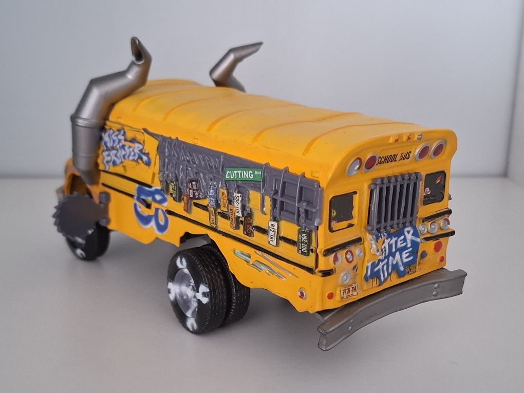 Автобус з Тачки 3