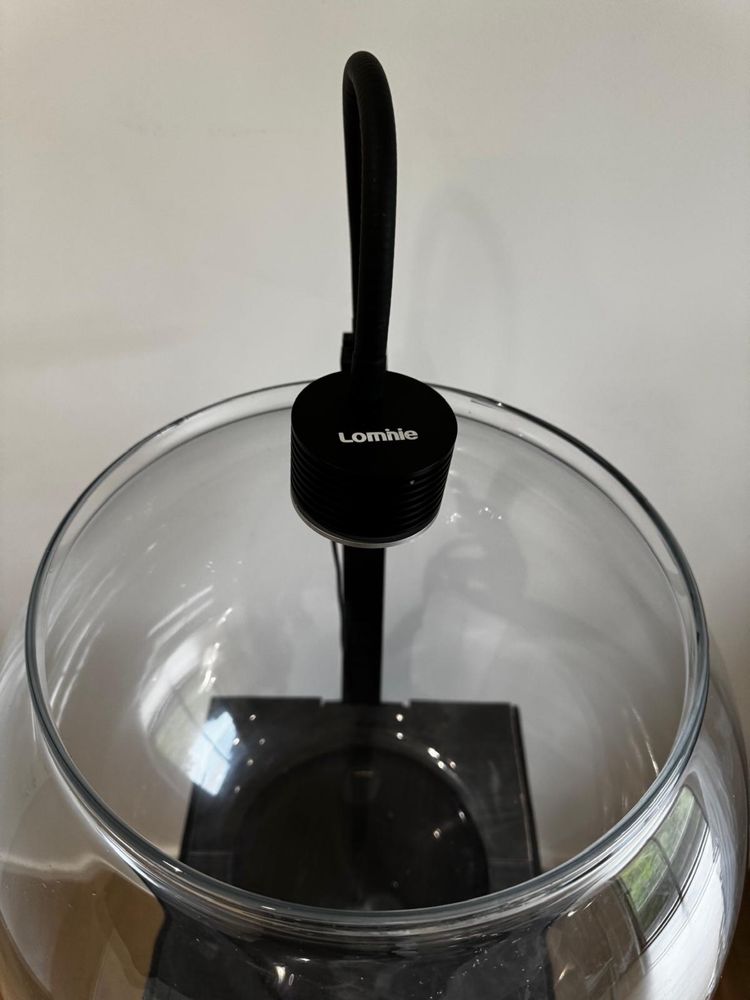 Aquario 50L com móvel e iluminação