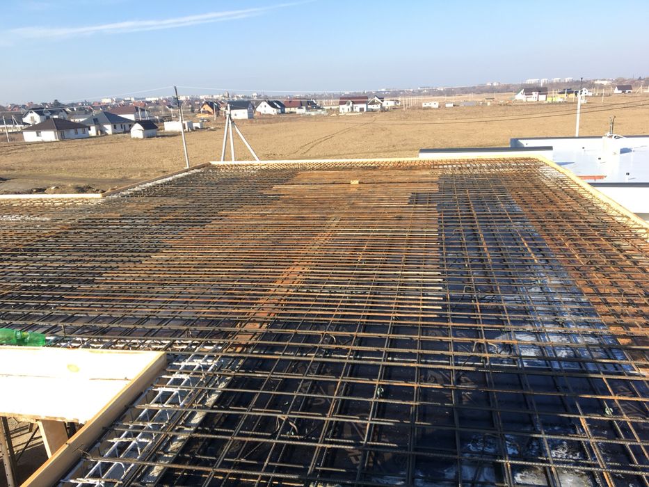 Монолітне перекриття Луцьк. Заливання перекриття своєю опалубкою