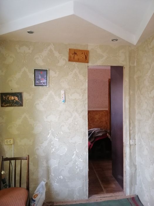 Продам 2 комнатную квартиру в Новомосковсковском районе. Мелиоративное