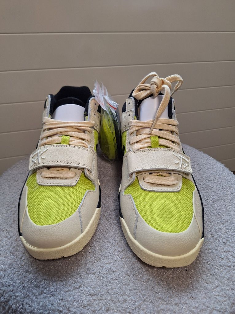 Nice Jordan Jumpman Jack TR Travis Scott Bright Cactus