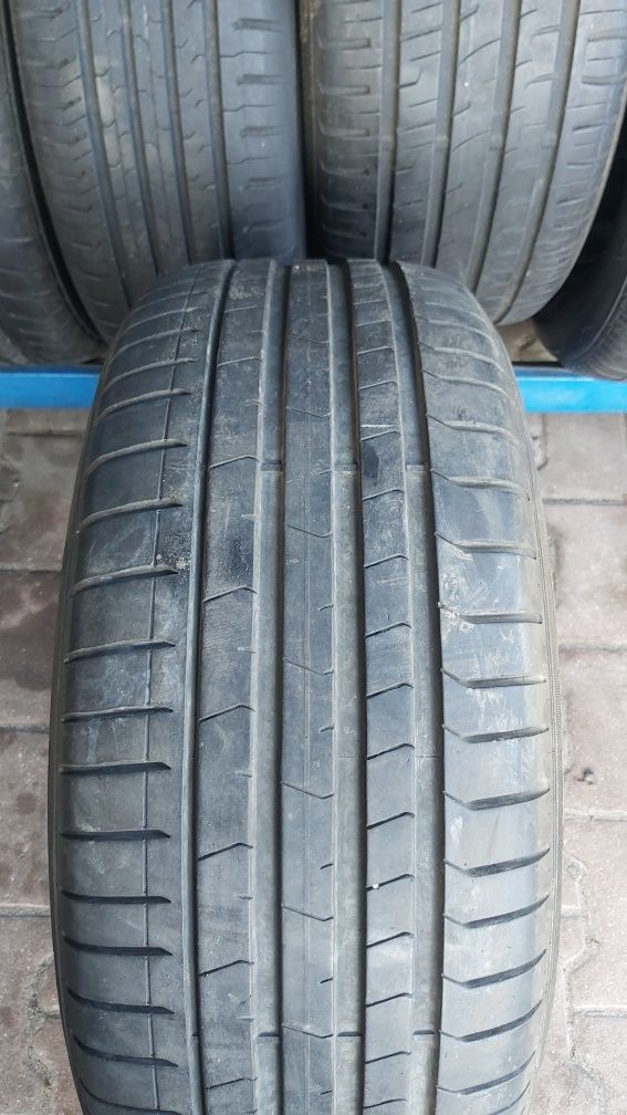 Opona Pirelli P Zero  245/45R18    2019 Rok