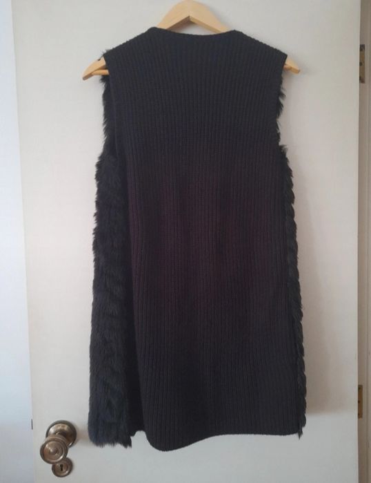 Colete com pêlo da Stradivarius