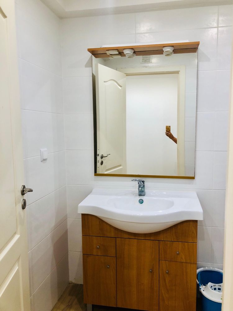Apartamento T1 linda a velha